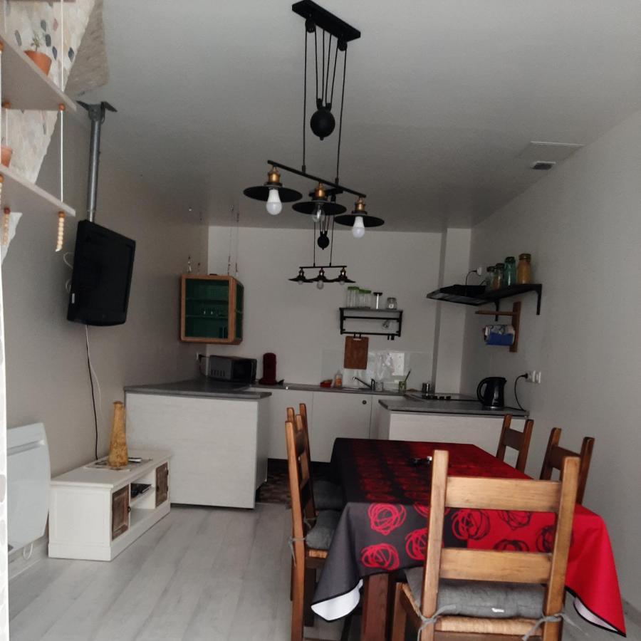 Maisonnette Paulhannaise Εξωτερικό φωτογραφία